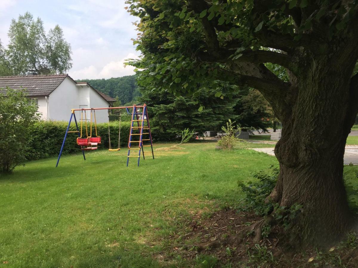 Ferienwohnung An Der Burg Windeck Екстериор снимка
