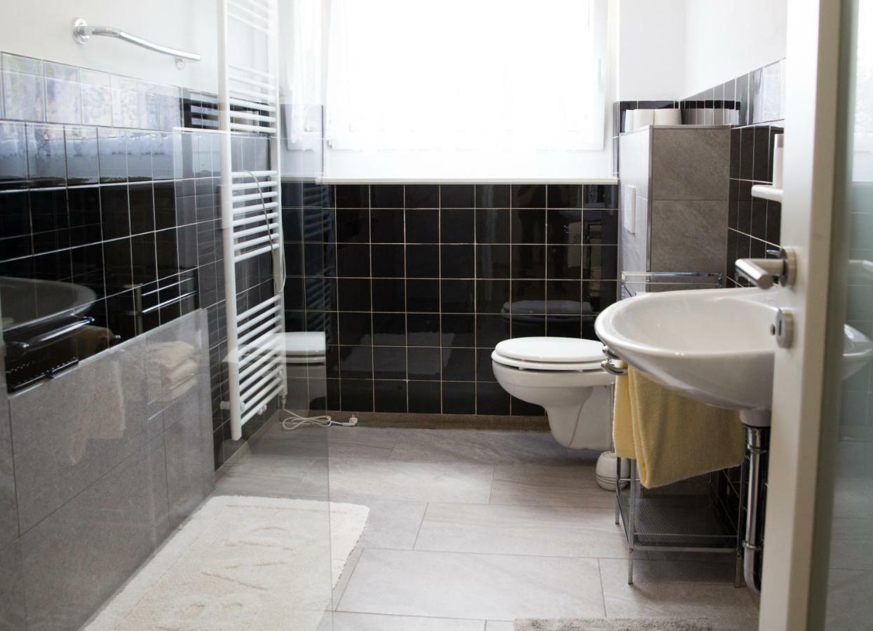 Ferienwohnung An Der Burg Windeck Екстериор снимка